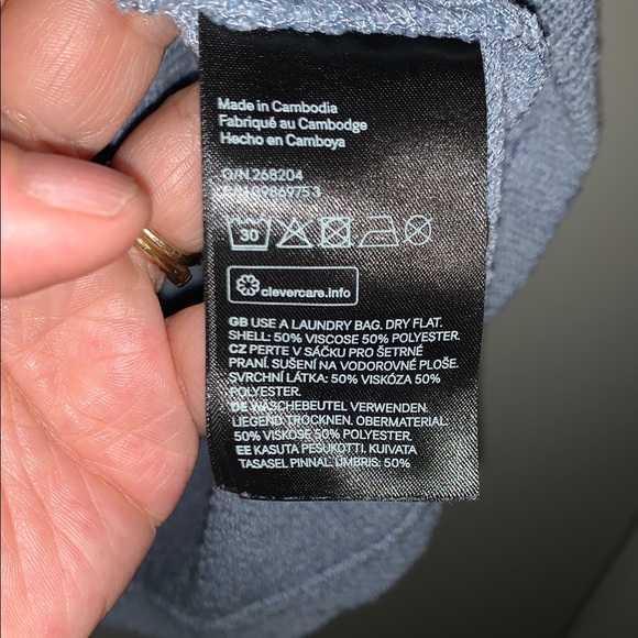 Gently Loved Blue Knit Collared V Neck Shirt by H&M **No longer Sold on Site** - Picture 6 of 8